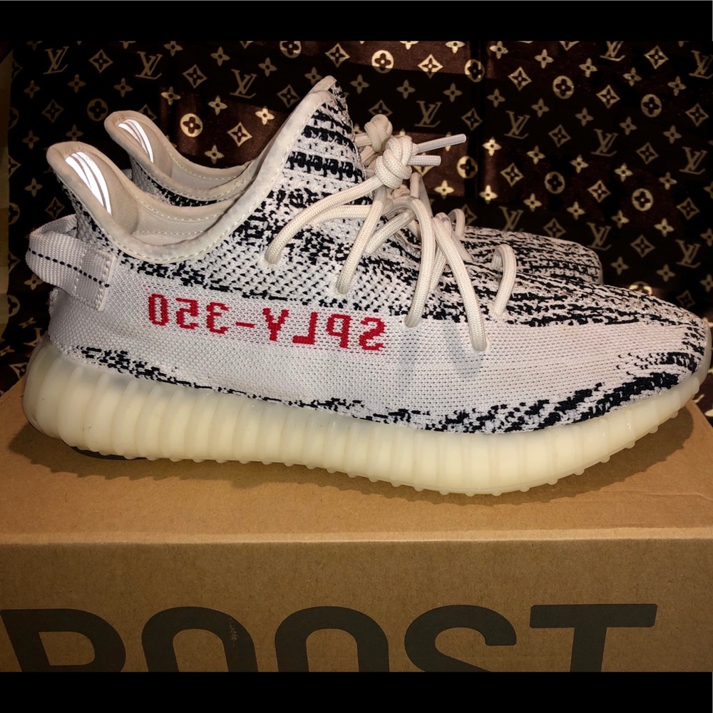 Yeezy Boost Zebra v2